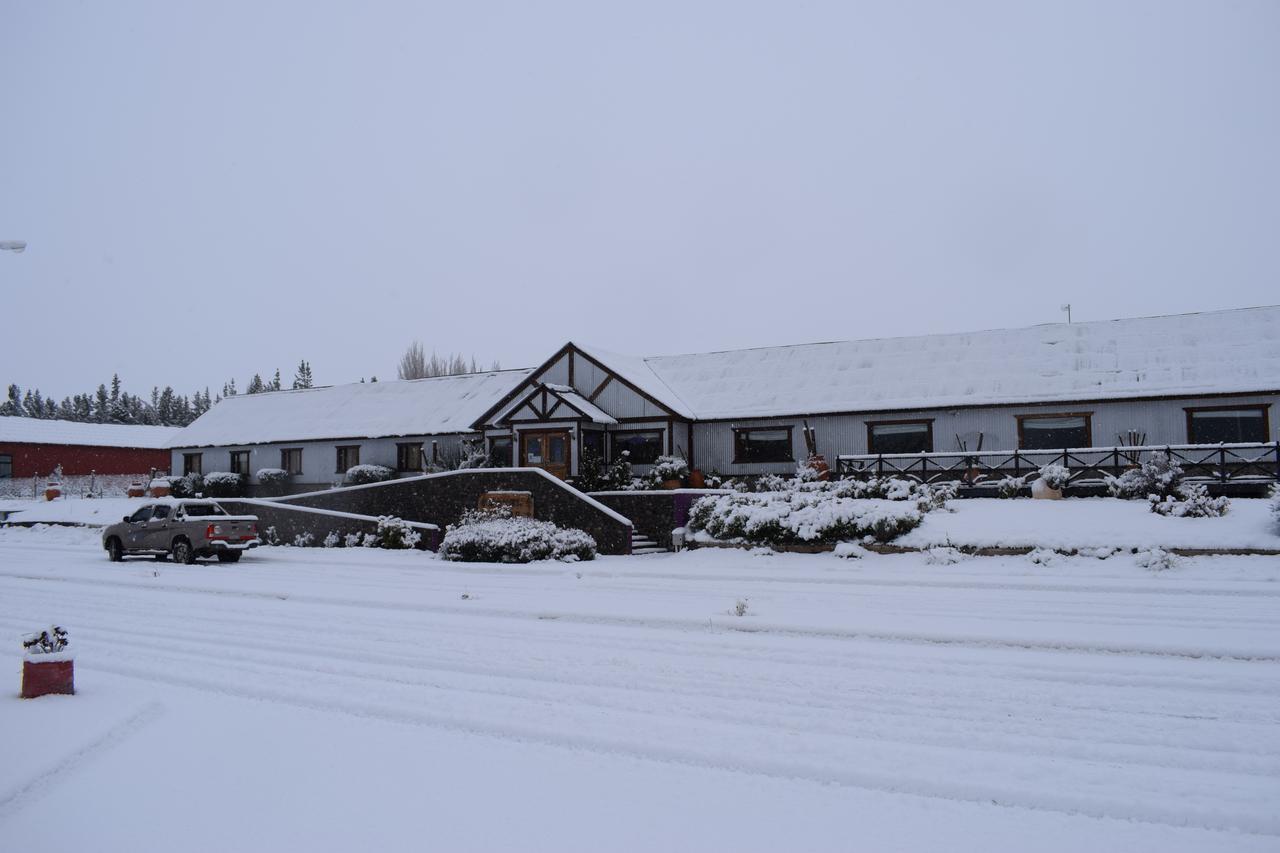 Hotel Mora Los Antiguos Exteriör bild