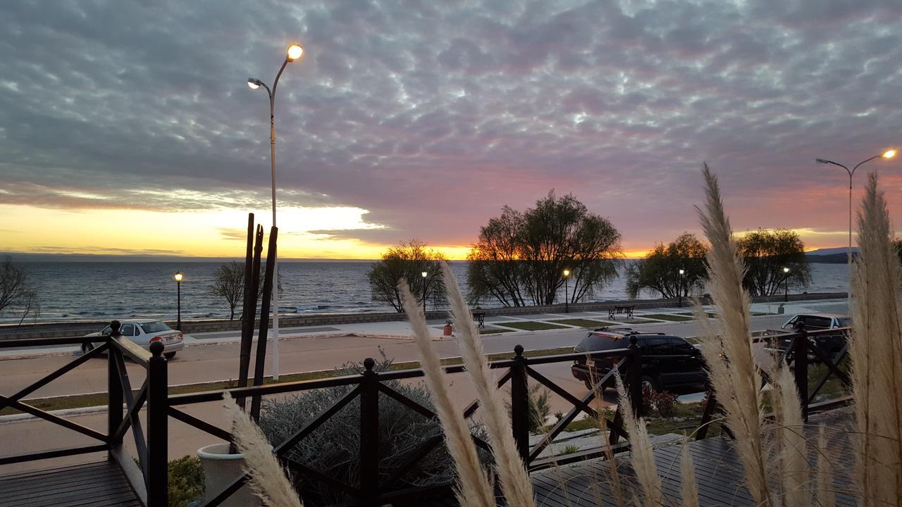Hotel Mora Los Antiguos Exteriör bild