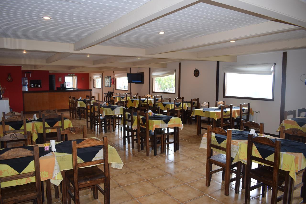 Hotel Mora Los Antiguos Exteriör bild