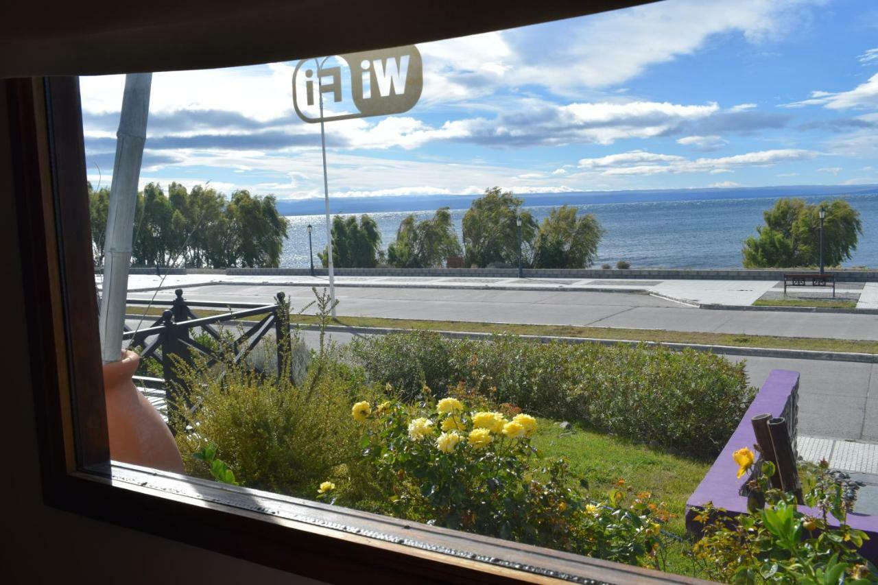 Hotel Mora Los Antiguos Exteriör bild